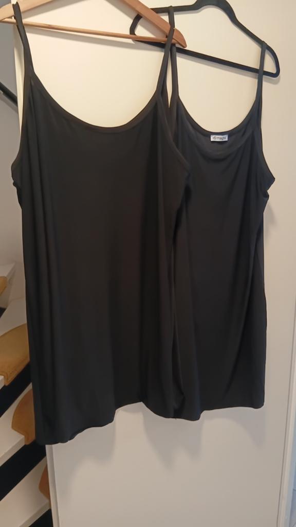 W zwarte magna spaghetti topjes/ tuniekjes 56/58, Verzenden, Nieuw, Zwart, Shirt of Top