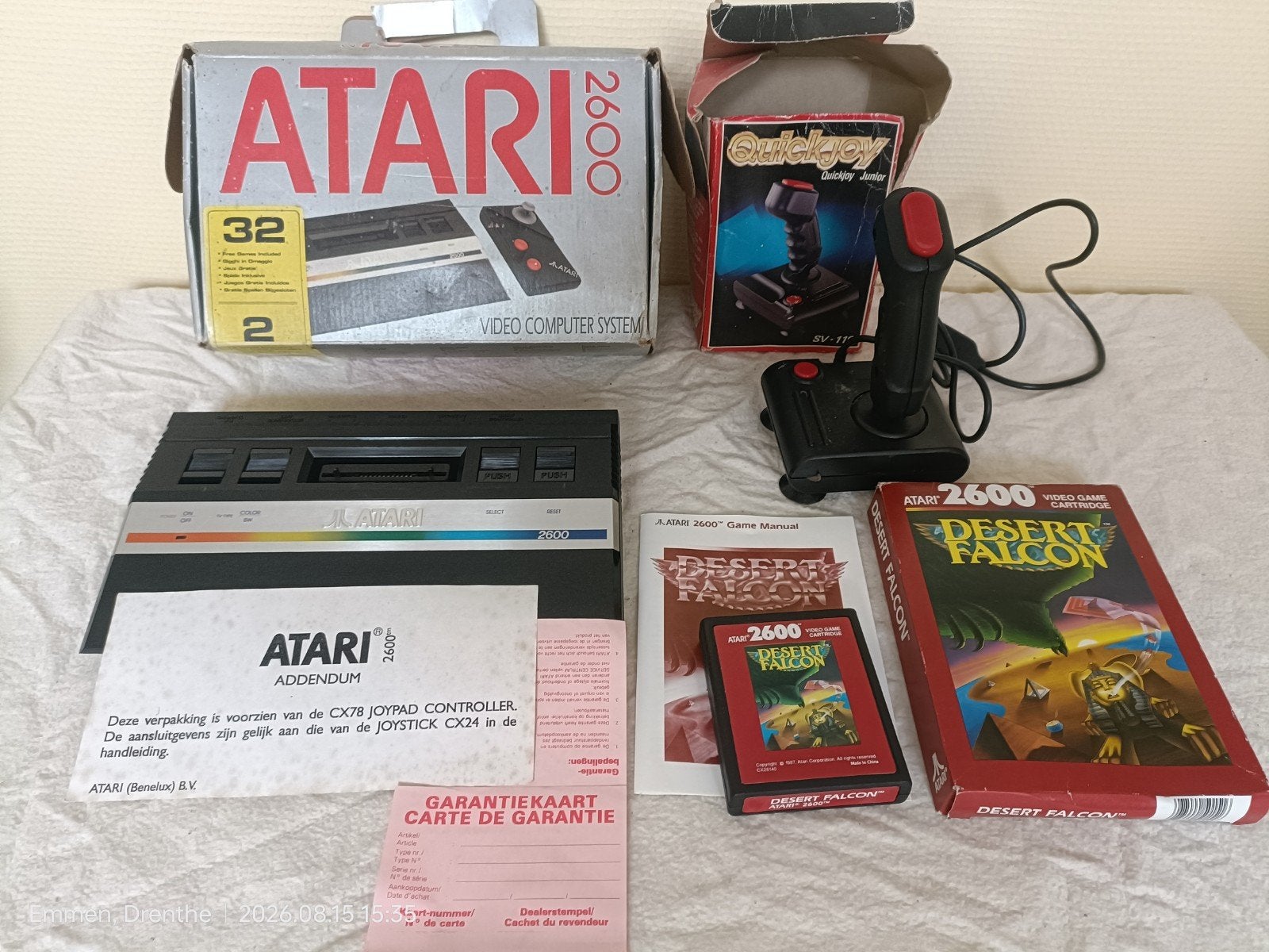 Atari 2600 met Desert Falcon game en Quickjoy Junior, Spelcomputers en Games, Spelcomputers | Atari, Ophalen of Verzenden, Met 1 controller