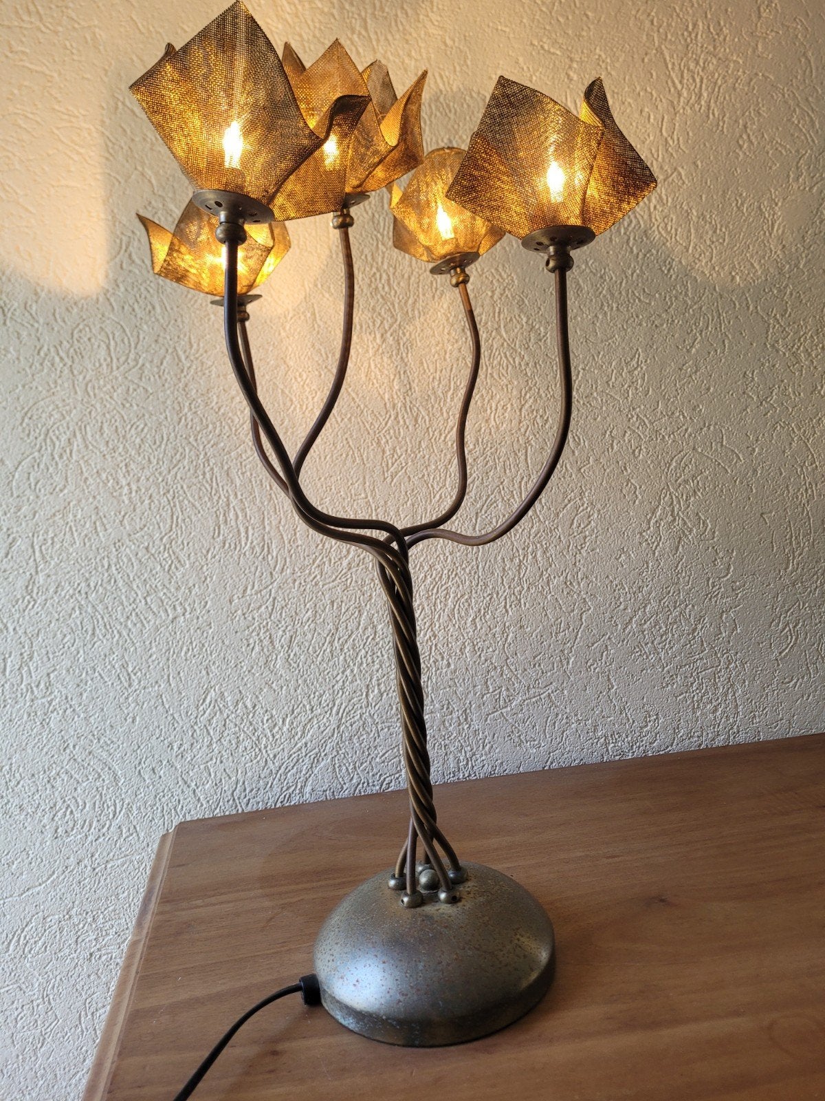 Maison Jansen Stijl Bloemlamp uit de jaren 1980 van Van De H, Overige merken, E14 (klein), Zo goed als nieuw, Goud