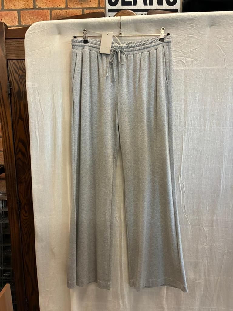No Mans Land broek, mt XL, Kleding | Dames, Broeken en Pantalons, Maat 46/48 (XL) of groter, Nieuw, Ophalen of Verzenden, Grijs