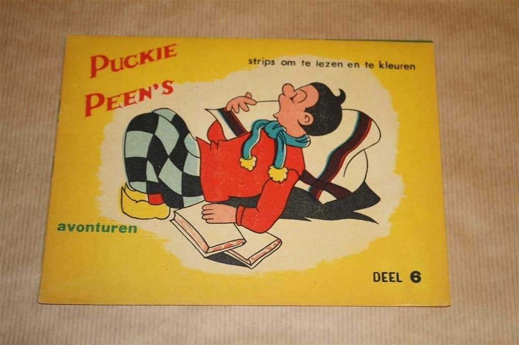 Puckie Peen\'s avonturen - Nelly Donker - Zeldzaam !!, Boeken, Ophalen of Verzenden, Gelezen