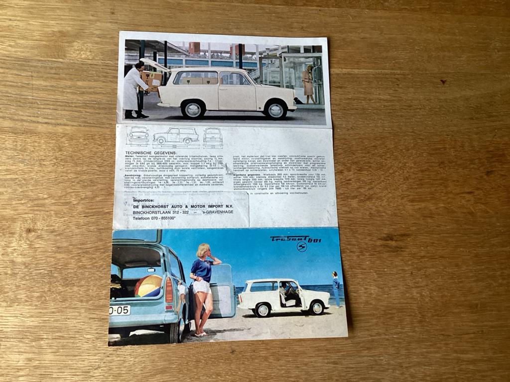 Trabant 601 Combi brochure uit de jaren '60, Boeken, Auto's | Folders en Tijdschriften, Ophalen of Verzenden, Gelezen, Overige merken