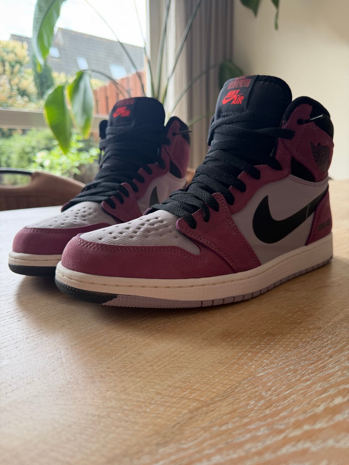 Nike Air Jordan 1 Element Gore-Tex Berry Maat 46, Kleding | Heren, Schoenen, Ophalen of Verzenden, Zo goed als nieuw, Overige kleuren