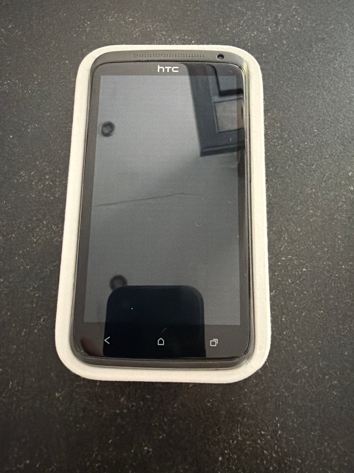 HTC One X met alle toebehoren - lichte barst in scherm, Telecommunicatie, Mobiele telefoons | HTC, HTC, Gebruikt, Zwart, Ophalen of Verzenden