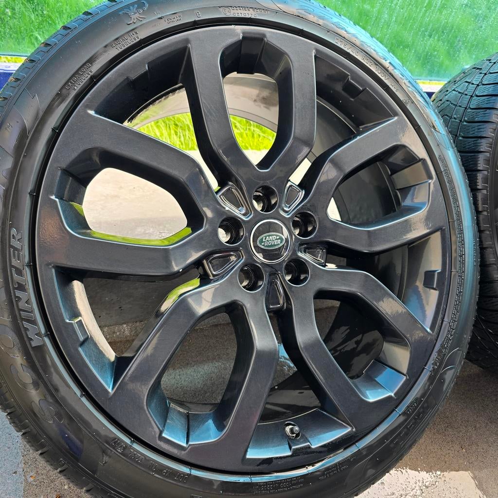 Origineel Range Rover vogue sport winterset 275-40-22 TPMS, Ophalen, 245 mm, Range Rover, Dewielbasis@outlook.com