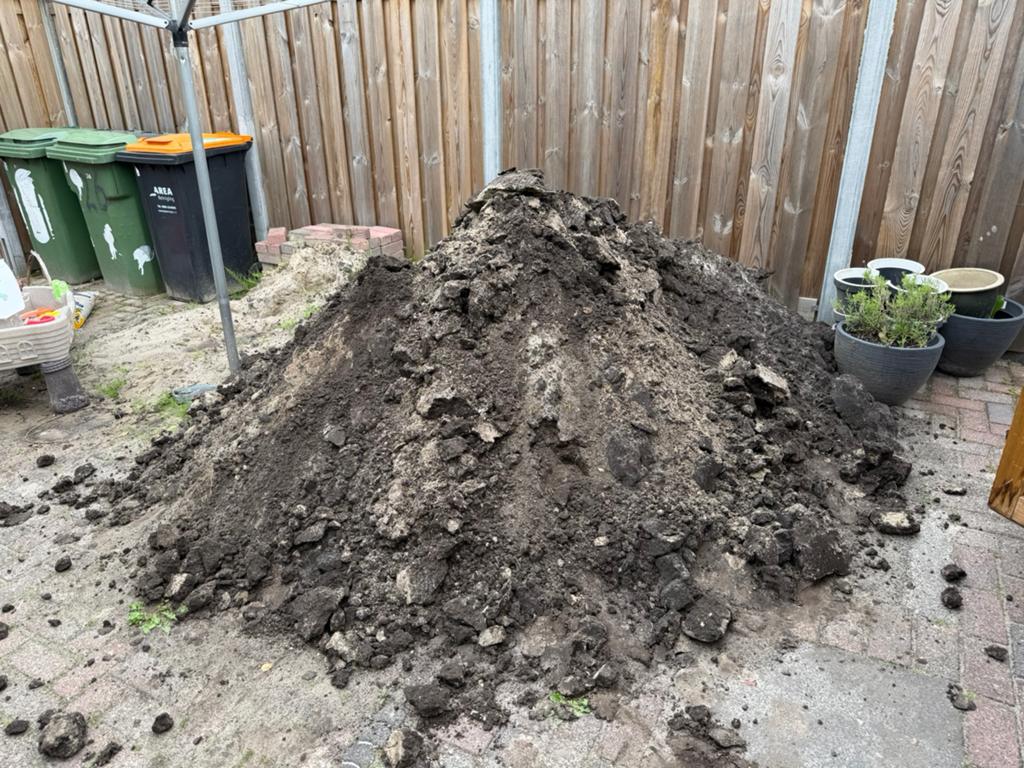 Grond 3-4 kuub, Tuin en Terras, Zand, Ophalen, Overige typen