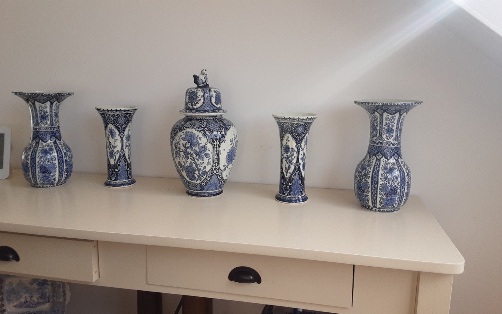 Set van 5 Delfts Blauwe Vazen  - Boch Royal, Antiek en Kunst, Ophalen