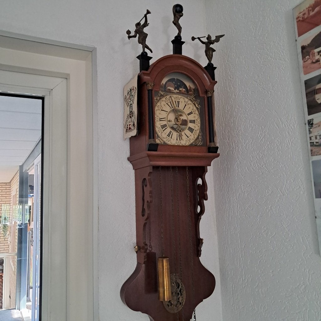 oude Friese staartklok 1, Ophalen