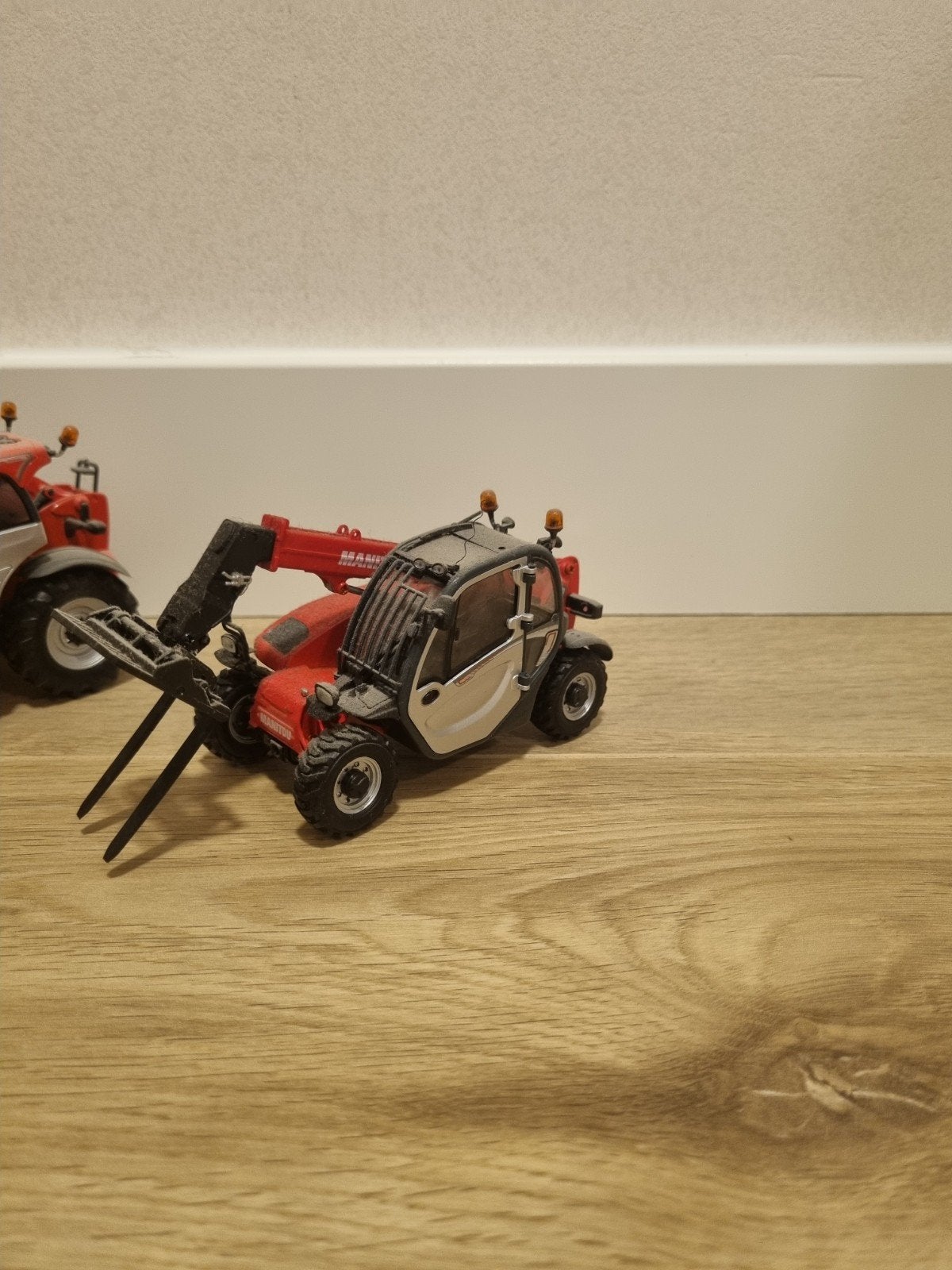 Partij verreikers manitou magni en merlo 1:32, Ophalen of Verzenden, Tractor of Landbouw, Overige merken
