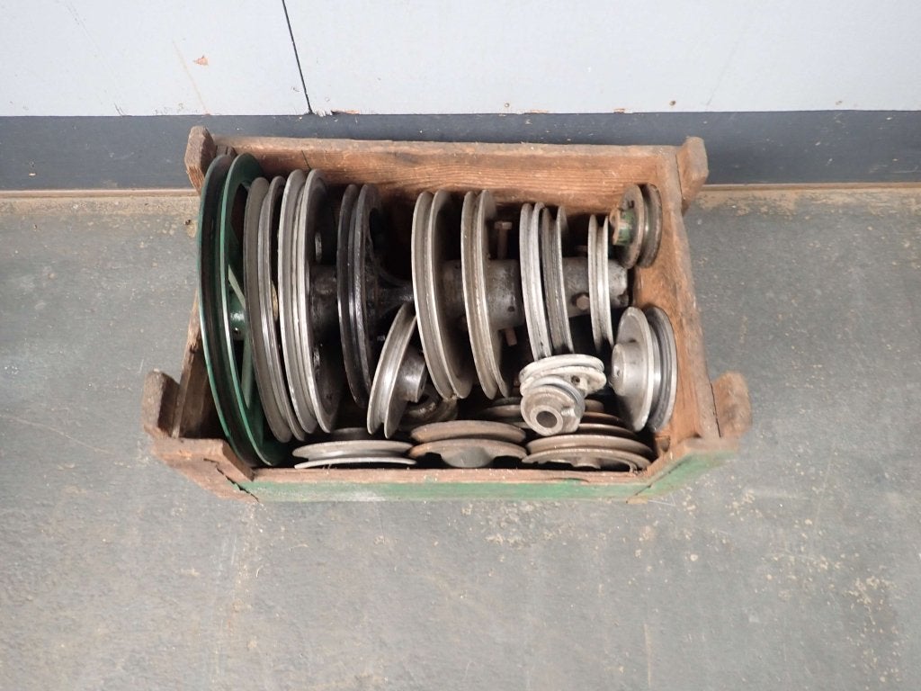 V-snaar poelie / motor poelie / V-riemschijf / snaarschijf, Niet ingevuld, Gebruikt, Niet ingevuld, Ophalen of Verzenden