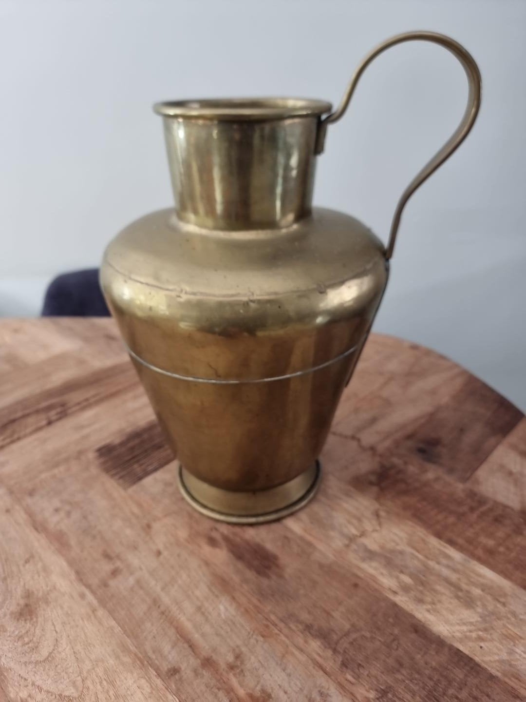 Grote oude messing waterkan / kruik met handvat – ca. 49 cm, Antiek en Kunst, Ophalen of Verzenden, Koper