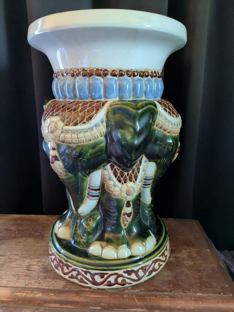 Keramische bijzettafel/kruk met olifantenmotief, 48cm hoog, Ophalen