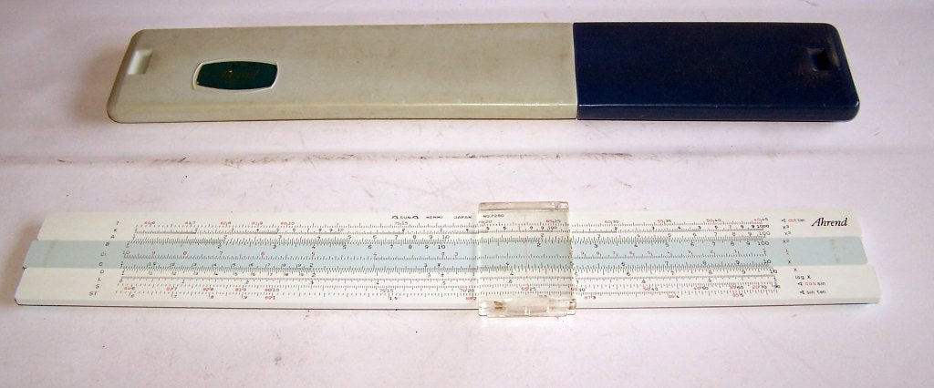 Vintage Sun Hemmi No. P280 rekenlineaal. In Ahrend foudraal., Antiek en Kunst, Ophalen of Verzenden