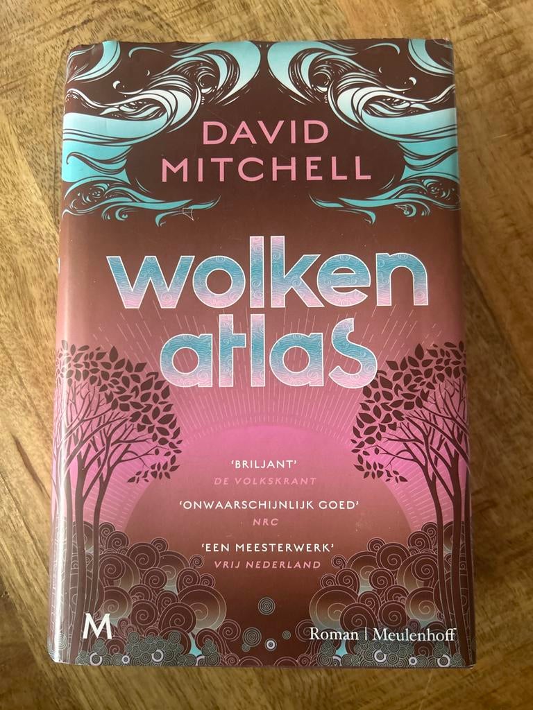 Wolkenatlas - David Mitchell (Speciale Editie), Ophalen of Verzenden, Zo goed als nieuw