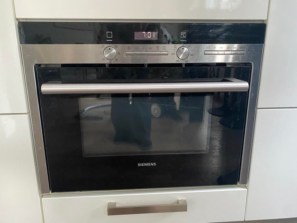Siemens Combi Magnetron / Oven HB84E56/37, Gebruikt, Oven met grill, Inbouw, Hete lucht