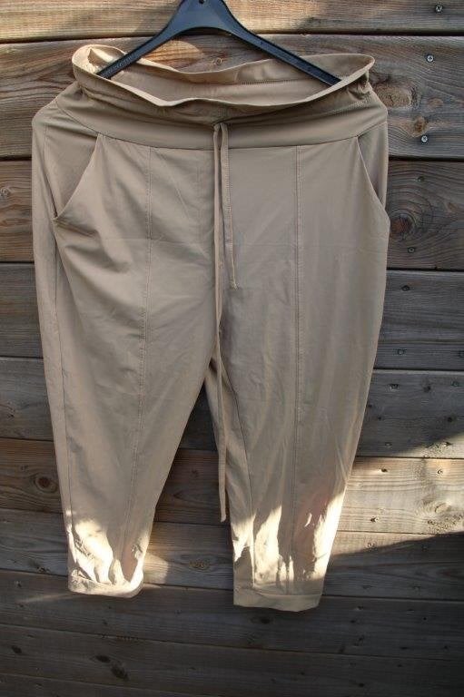 Capri beige Zoso mt M travel Vaste prijs, Maat 38/40 (M), Beige, Ophalen of Verzenden, Zo goed als nieuw