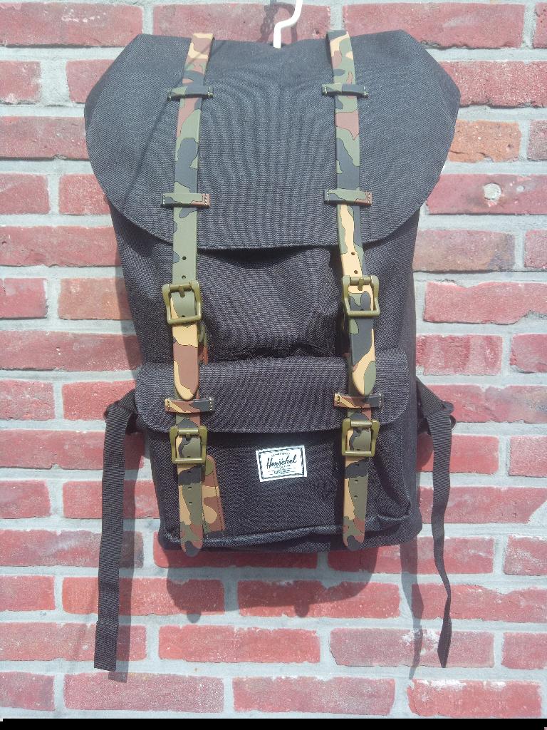 Rugtas Herschel, Overige merken, 40 cm of meer, Ophalen of Verzenden, Zo goed als nieuw