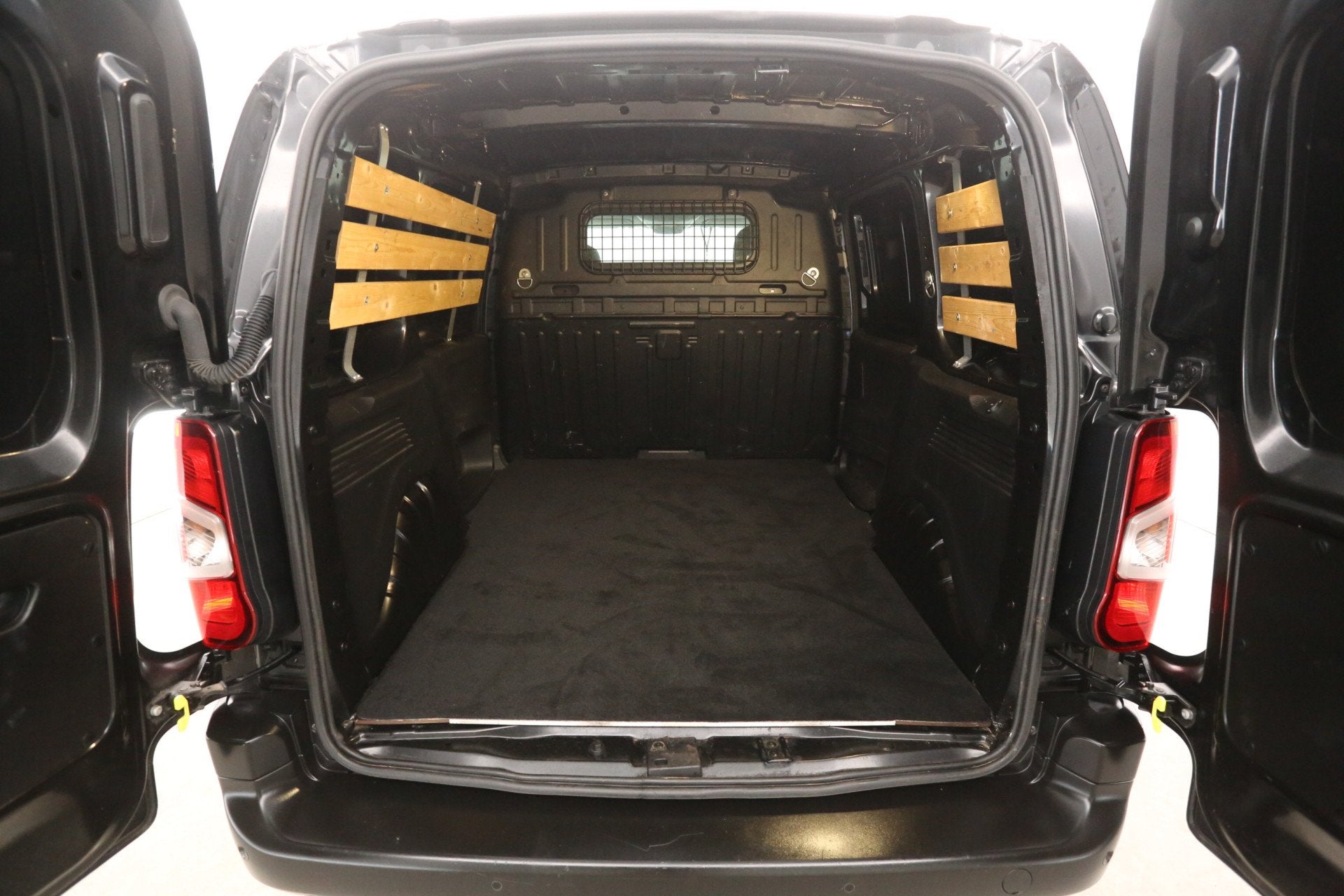 Citroën Berlingo 1.5 BlueHDI | Marge | Airco | Cruise | Car, Voorwielaandrijving, Stof, Gebruikt, 4 cilinders