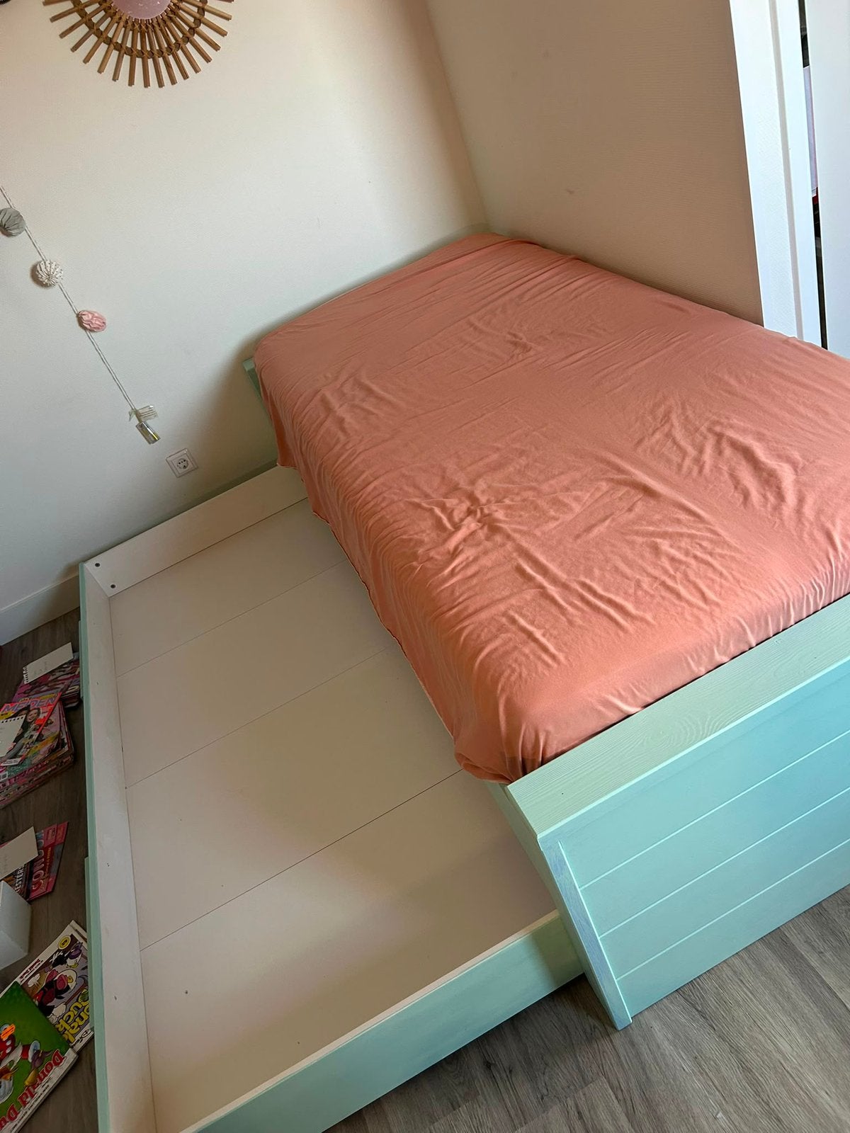 Nette dennis woood bed met lades voor weinig, Ophalen, Zo goed als nieuw, 180 cm of meer, 85 tot 100 cm