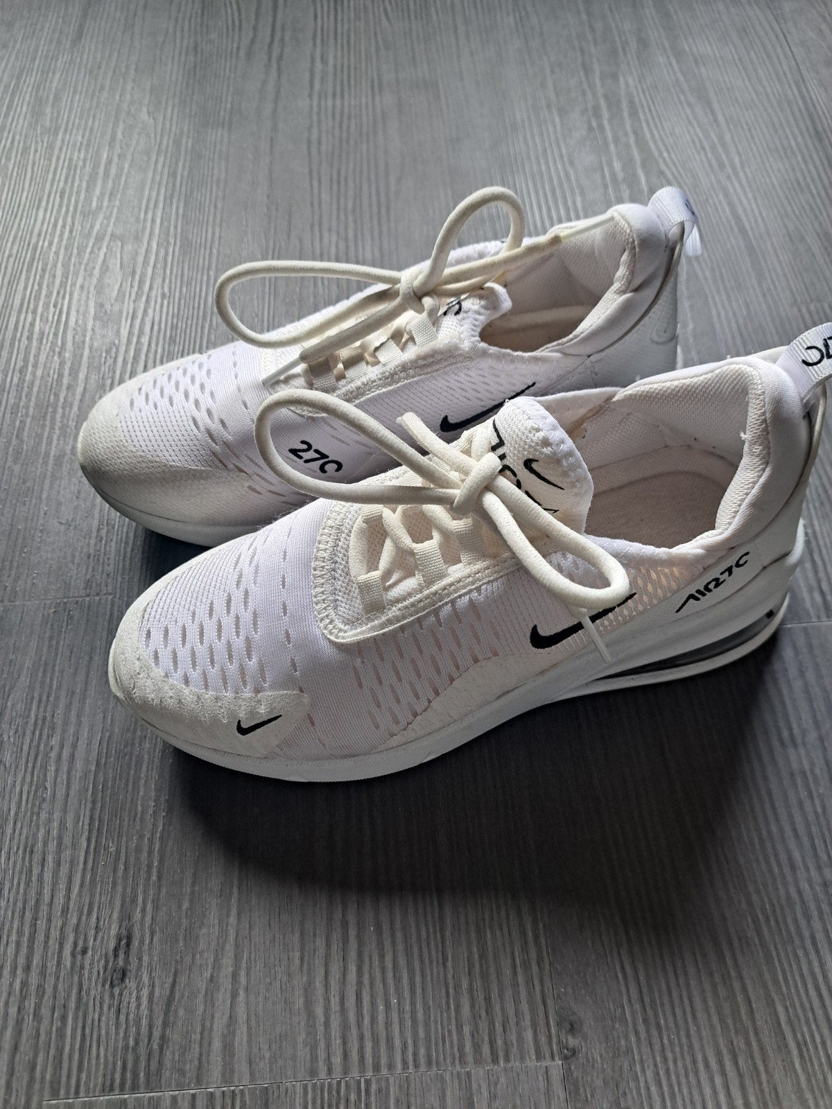nike air max 270 wit, Ophalen of Verzenden, Zo goed als nieuw, Wit, Sneakers of Gympen