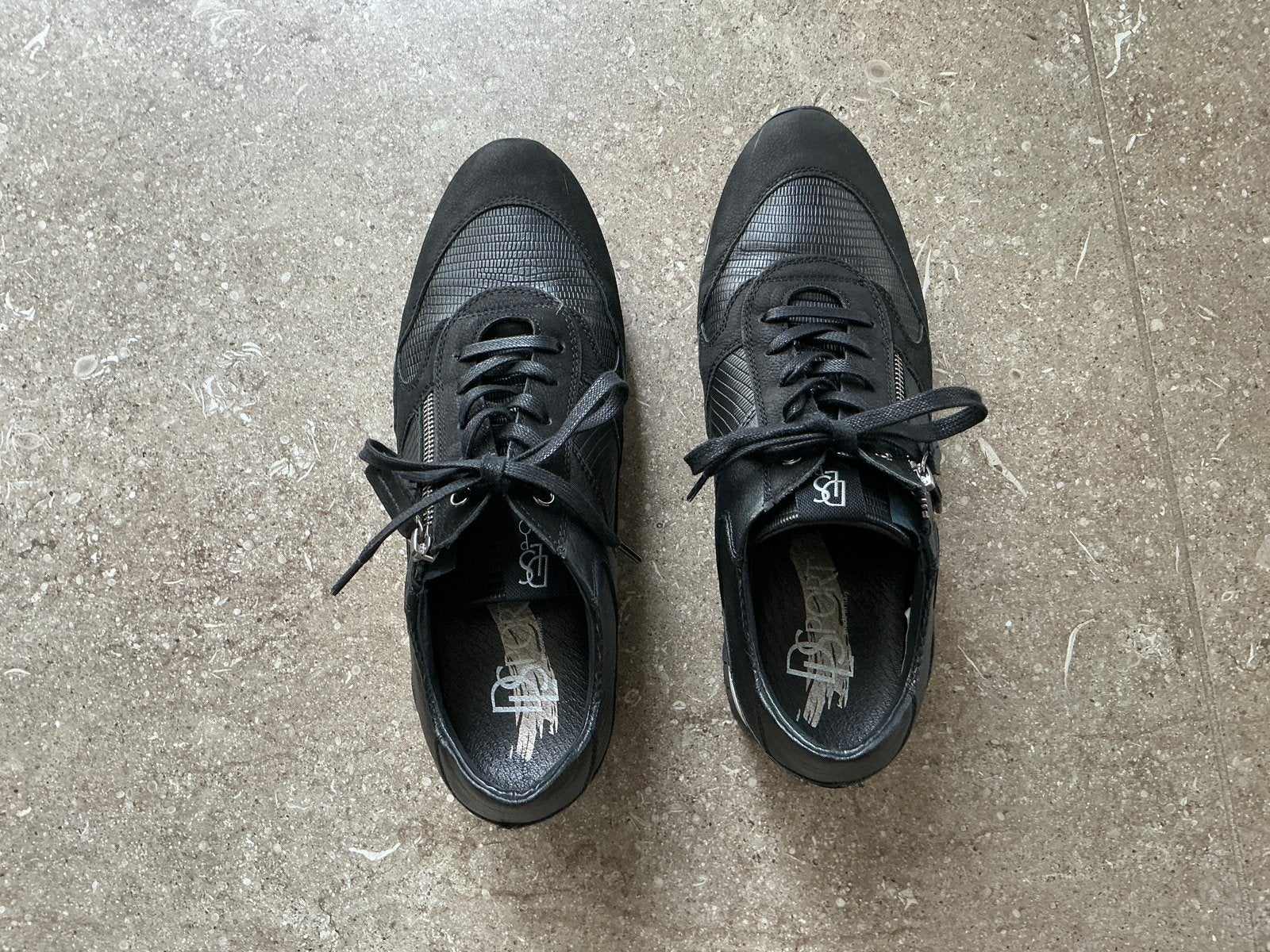 DL Sport 6030 Luxe Lederen Sneakers Zwart - maat 42 (KWF), Ophalen of Verzenden, Zo goed als nieuw, Zwart, Sneakers of Gympen