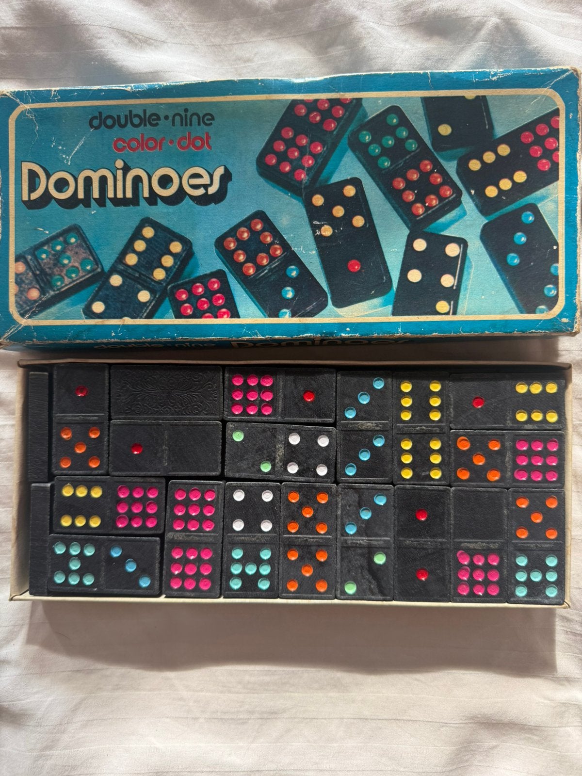 Vintage Double-Nine Color Dot Domino spel, Vijf spelers of meer, Ophalen of Verzenden, Gebruikt