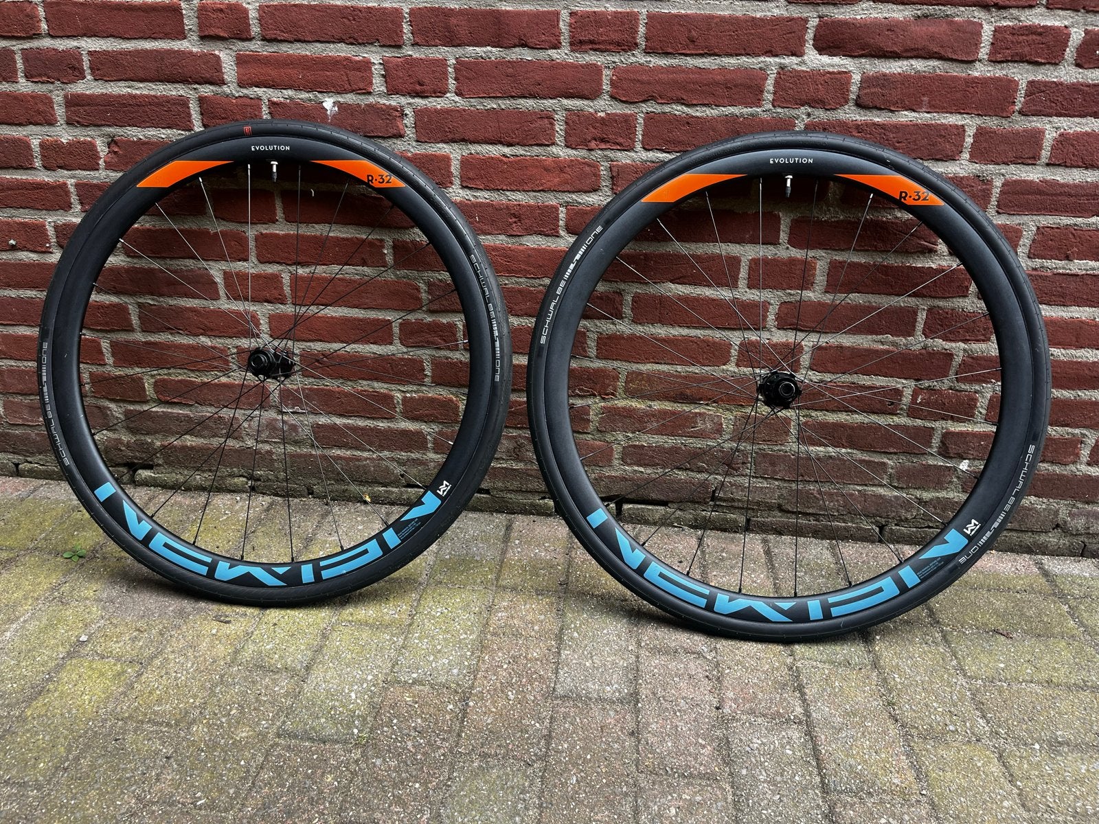 Newmen Evolution R.32 wielen met Schwalbe One banden, Fietsen en Brommers, Wiel, Ophalen of Verzenden, Zo goed als nieuw, Aluminium