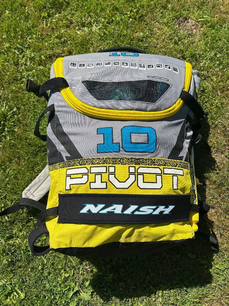 Naish Pivot 10 m2, Ophalen, Gebruikt, 10 m², Geen board