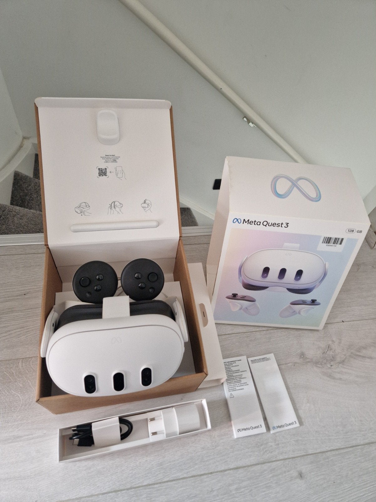 Meta Quest 3 VR - Zo goed als nieuw, Spelcomputers en Games, Ophalen of Verzenden, Zo goed als nieuw, VR-bril, Overige platformen