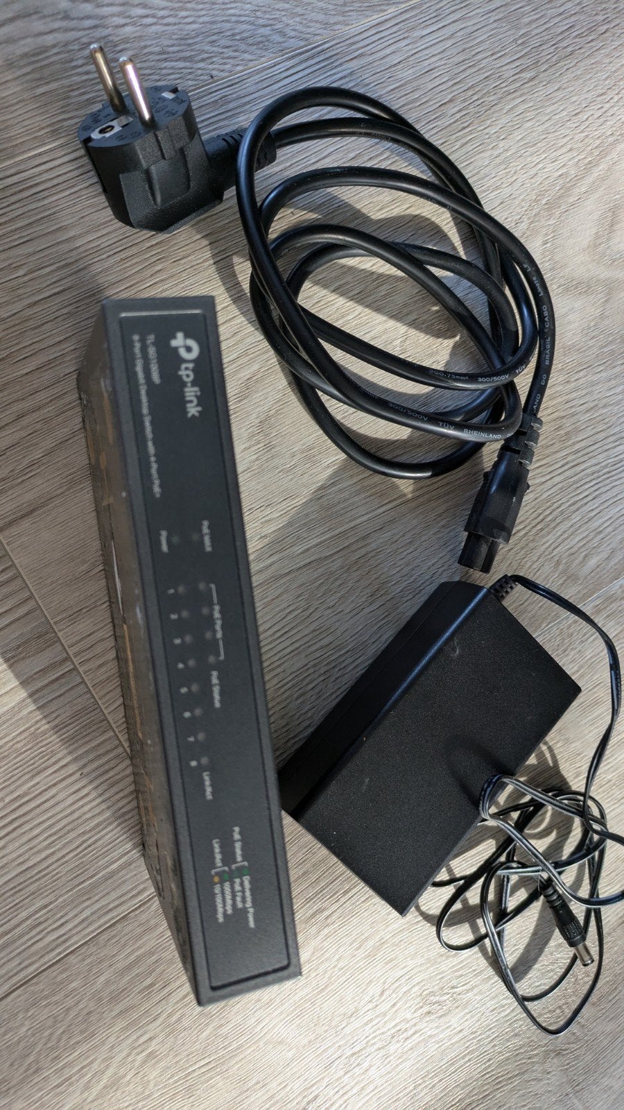 TP-Link 8-poorts PoE Switch - Gebruikt maar functioneel, Ophalen of Verzenden, Gebruikt