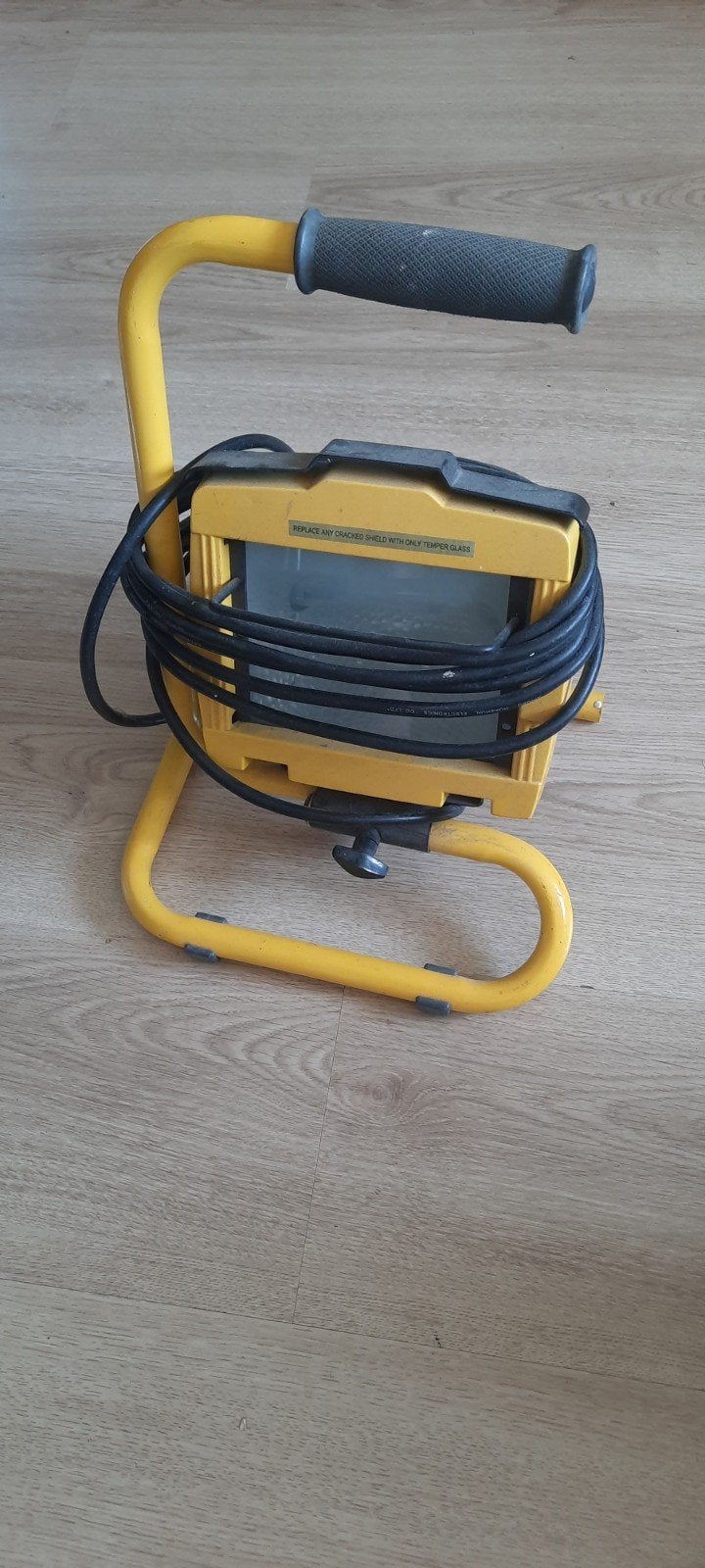 Halogeen bouwlamp met standaard, Doe-het-zelf en Verbouw, Bouwverlichting, Gebruikt, Met statief, Ophalen of Verzenden, Lamp met armatuur