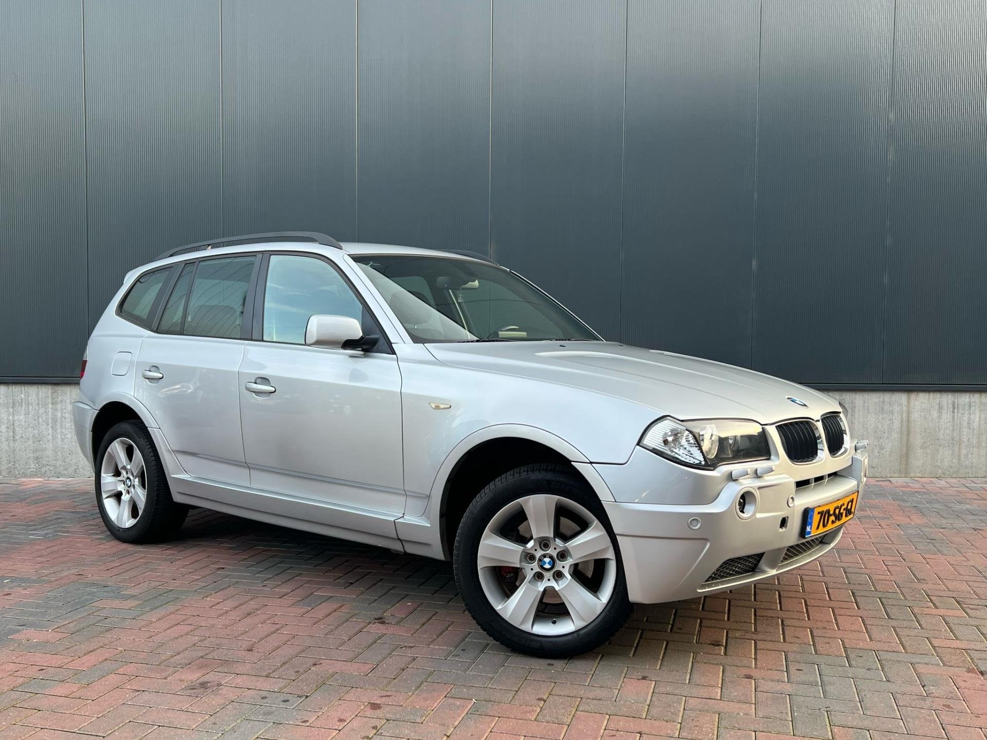 BMW X3 2.0i Introduction * Navi * Cruise * Trekhaak * Xenon, Auto's, Zwart, 150 pk, Bedrijf, Handgeschakeld