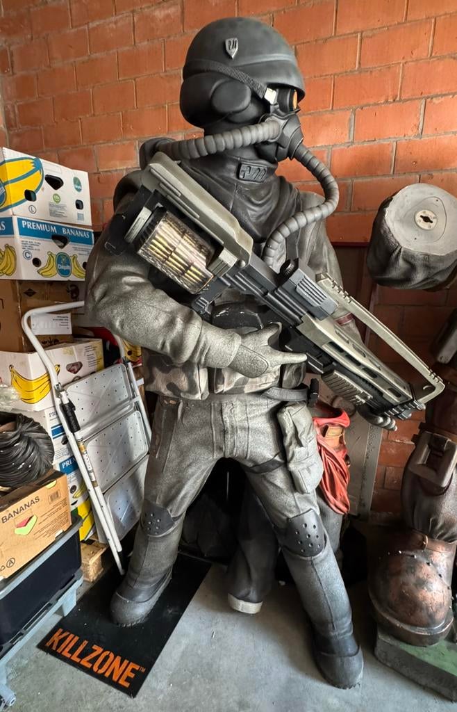 Lifesize Helghast Killzone statue 2m - zeldzaam, Ophalen, Gebruikt