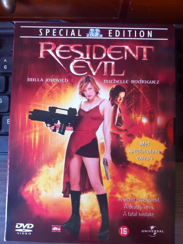 Resident Evil Special Edition DVD (2 Discs) - Actiethriller, Vanaf 16 jaar, Ophalen of Verzenden, Gebruikt, Actiethriller