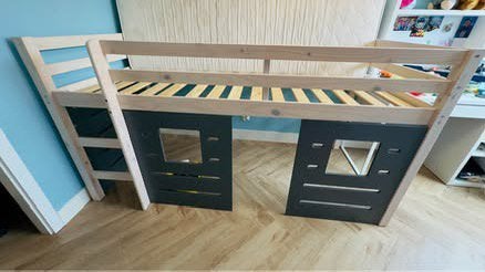 Stapelbed, Gebruikt, 1628XJ, Zareba, Stapelbed