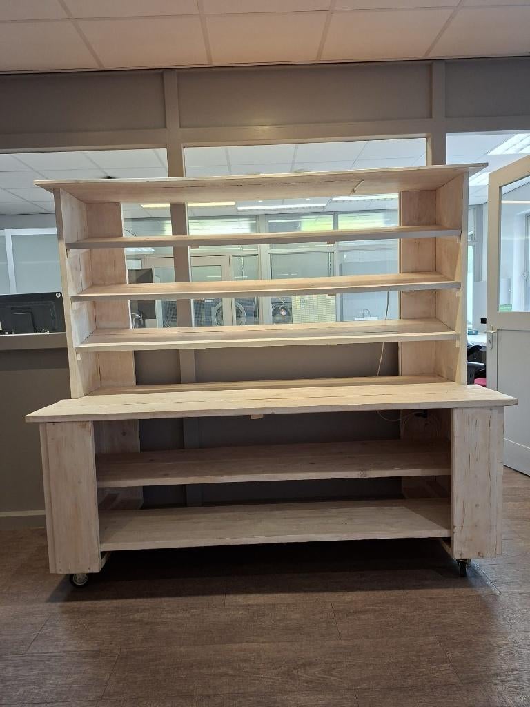 Steigerhouten kast voor in winkel, Ophalen, Steigerhouten kast uit een winkel, 150 tot 200 cm, Zo goed als nieuw