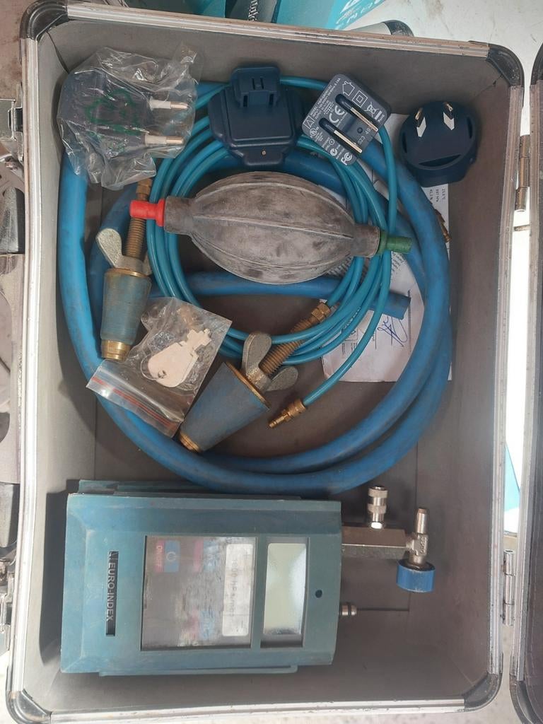 BLAUWE LIJN S2400 elektronische druk(verschil)meter, Ophalen of Verzenden, Druk