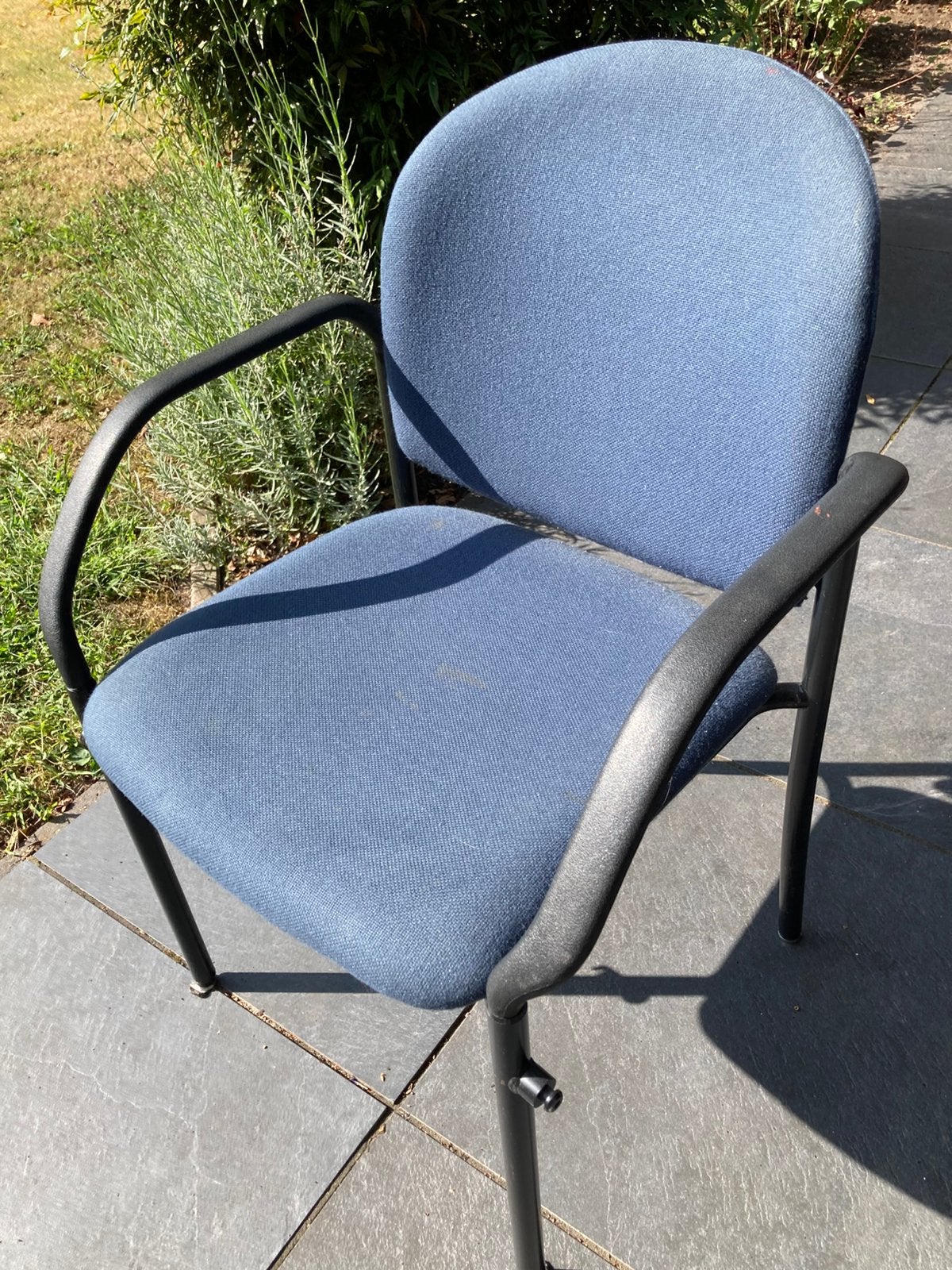 Stoel met leuningen, Tuin en Terras, Ophalen, Gebruikt, Stapelbaar