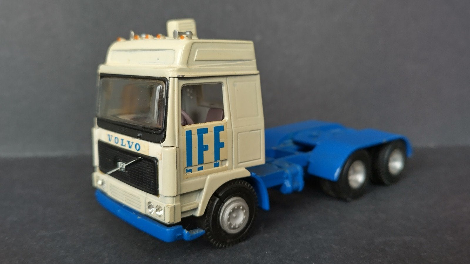 Volvo F12 Globetrotter 1:50 Smith Uk Pol, Overige merken, Verzenden, ., Zo goed als nieuw