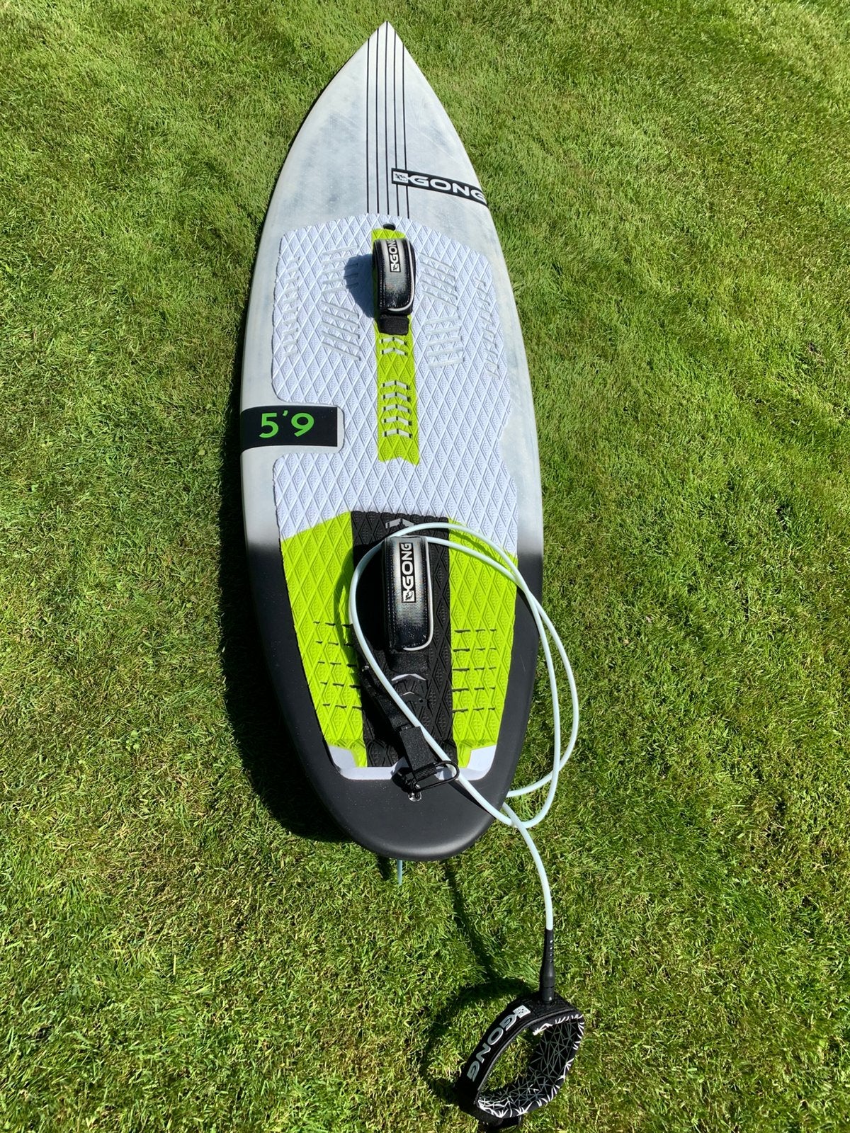 Gong wave Board 5'9 - nieuw, Foil, Ophalen of Verzenden, Zo goed als nieuw, Kiteboard