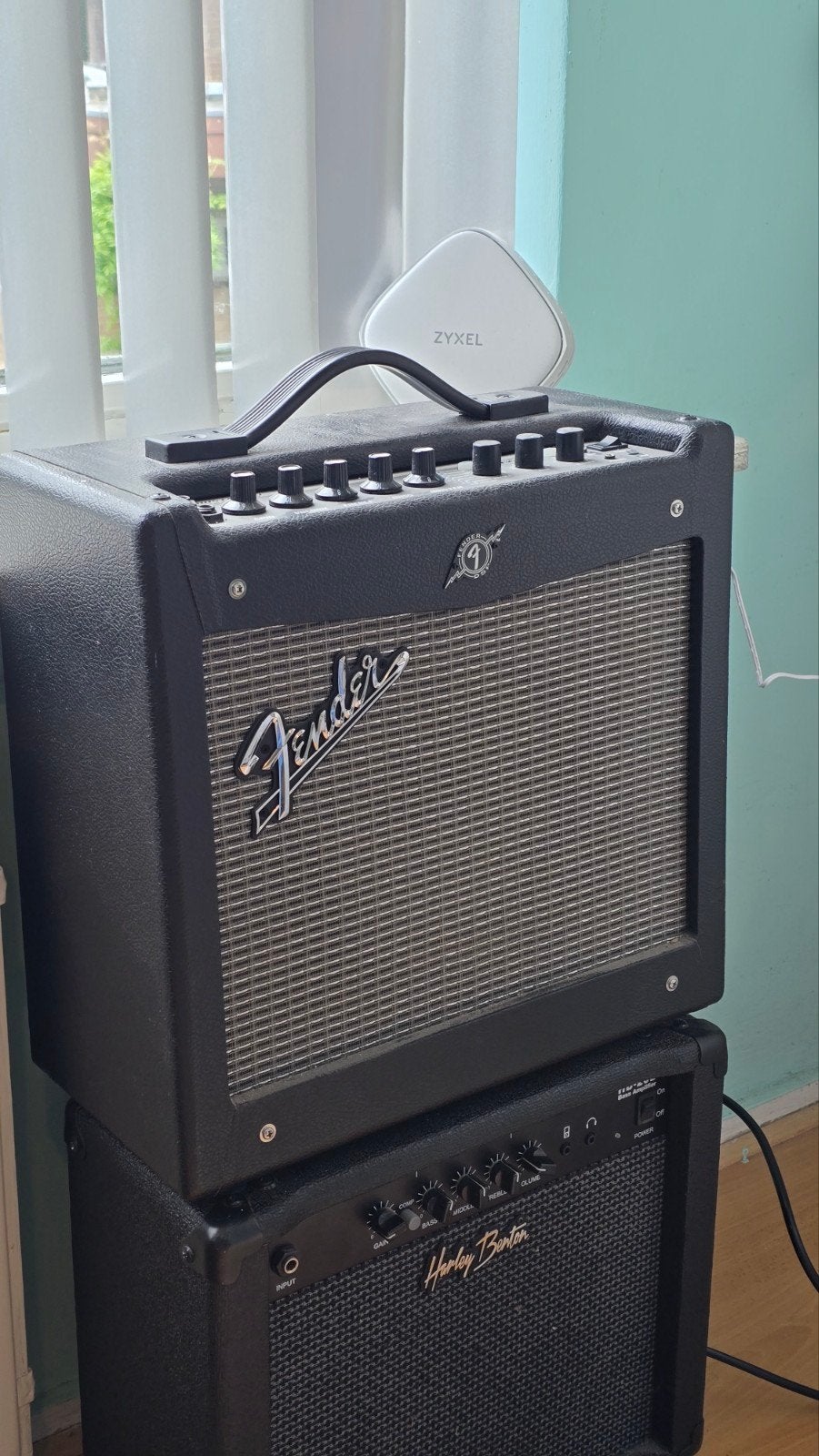 Fender Mustang I v.2 elektrische gitaarversterker, Ophalen, Zo goed als nieuw, Minder dan 500 watt, Overige typen