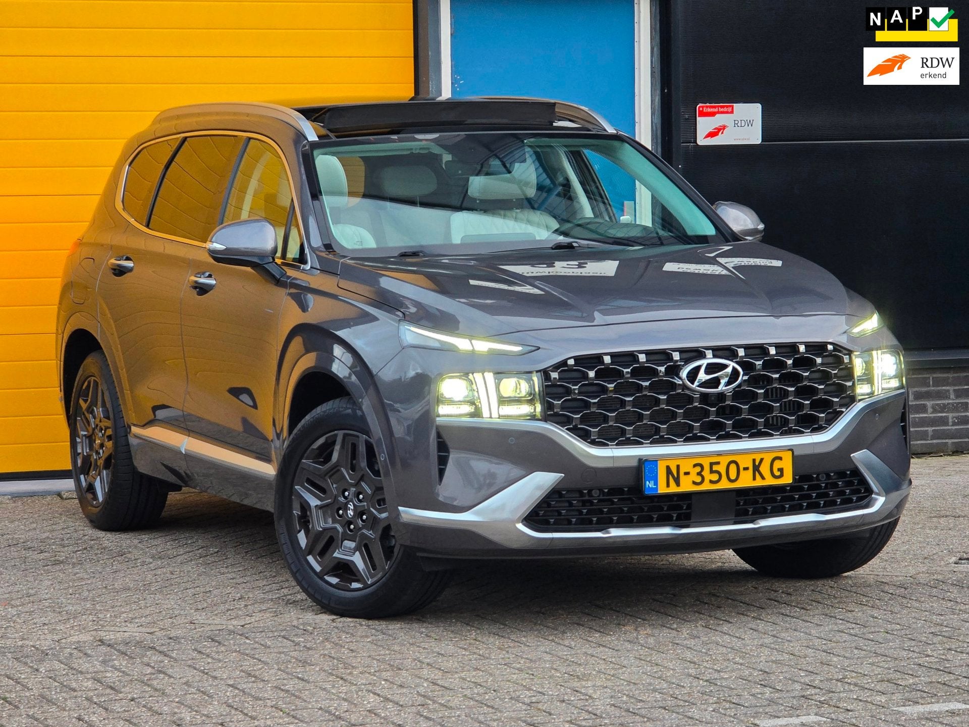 Hyundai Santa Fe 1.6 T-GDI PHEV Premium Plus Sky 7 Persoons, Auto's, 1350 kg, Santa Fe, Gebruikt, Euro 6