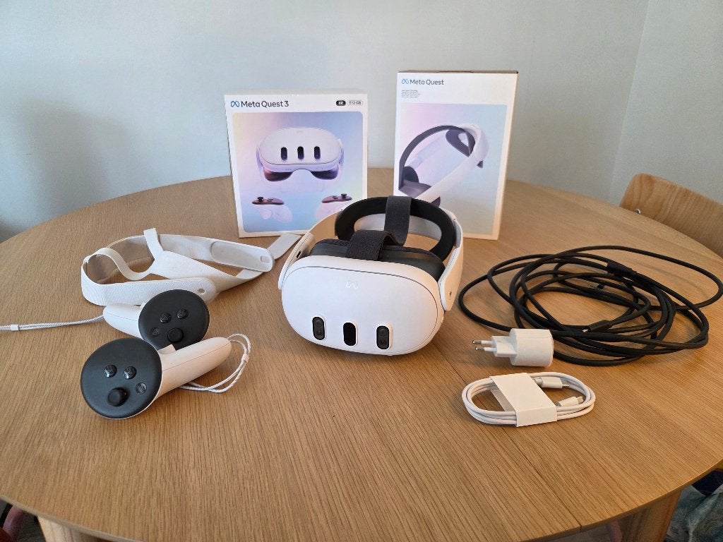 Meta Quest 3 512GB met Elite Strap en Link-Kabel, Spelcomputers en Games, Virtual Reality, Zo goed als nieuw, Overige platformen