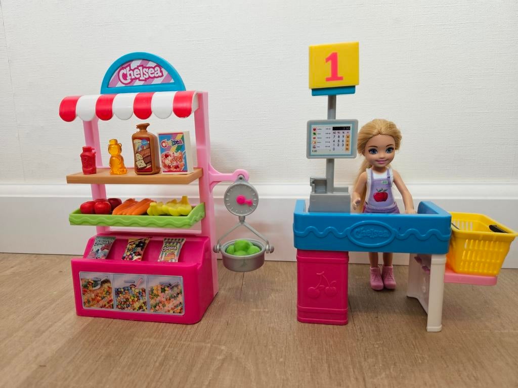 Barbie Chelsea Supermarkt Speelset met Pop en Accessoires, Ophalen of Verzenden, Zo goed als nieuw, Meisje
