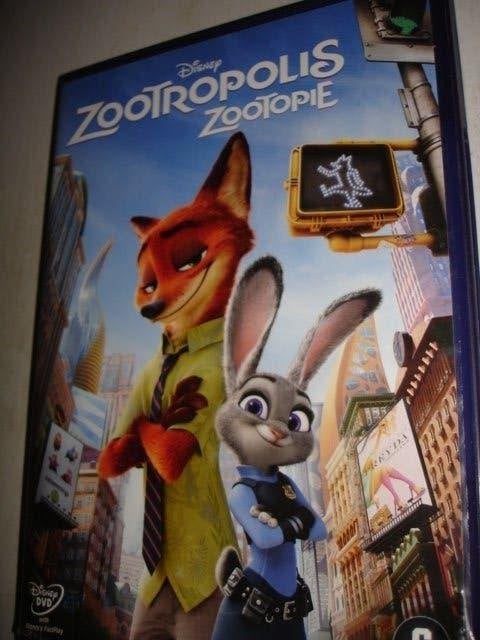Zootropolis- Zootopie- Disney- Rugnummer 59- (NIEUW), Alle leeftijden, Verzenden, Nieuw in verpakking, Amerikaans
