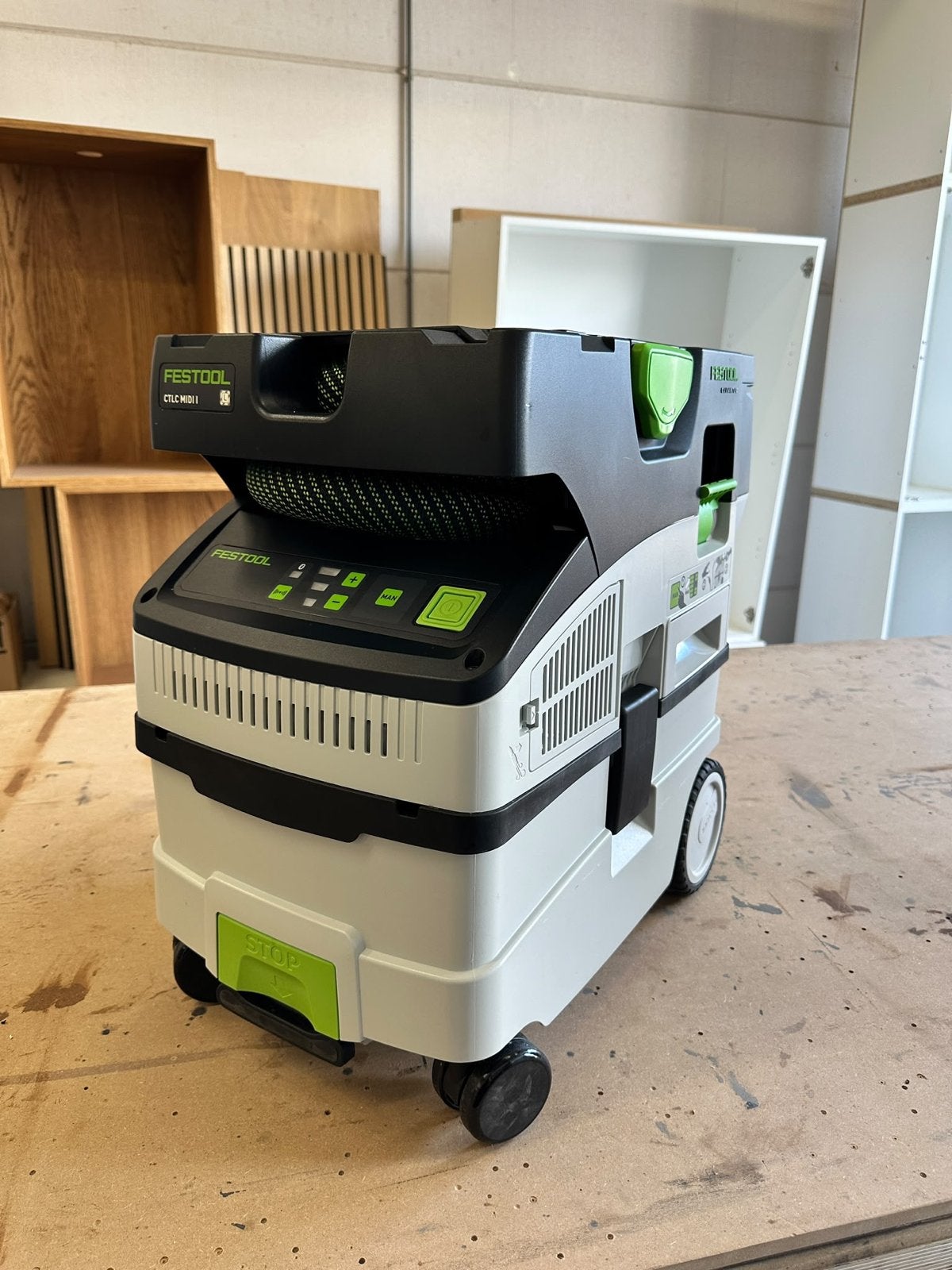 Festool CTLC MIDI I Stofzuiger OP ACCU Compact en Krachtig, Doe-het-zelf en Verbouw, Ophalen, Zo goed als nieuw