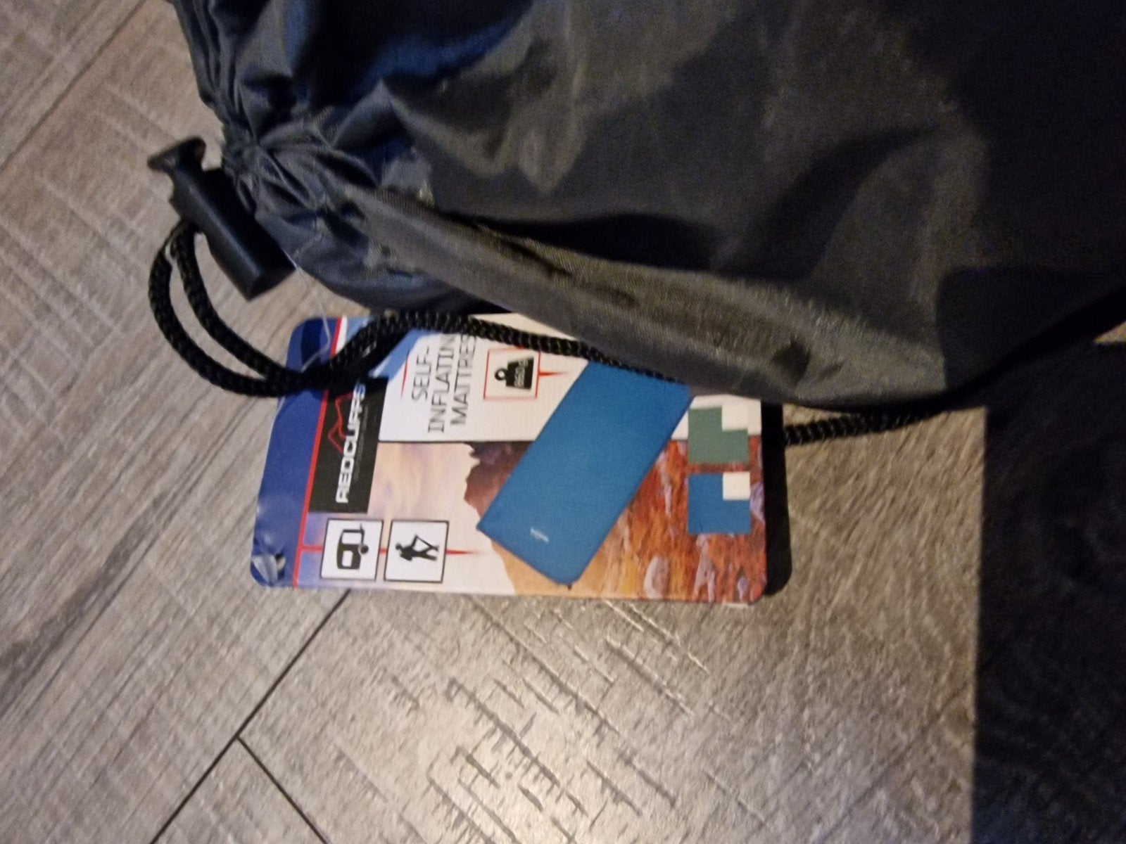 Redcliffs zelfopblaasbaar matras 1-persoons, Ophalen of Verzenden, Zo goed als nieuw