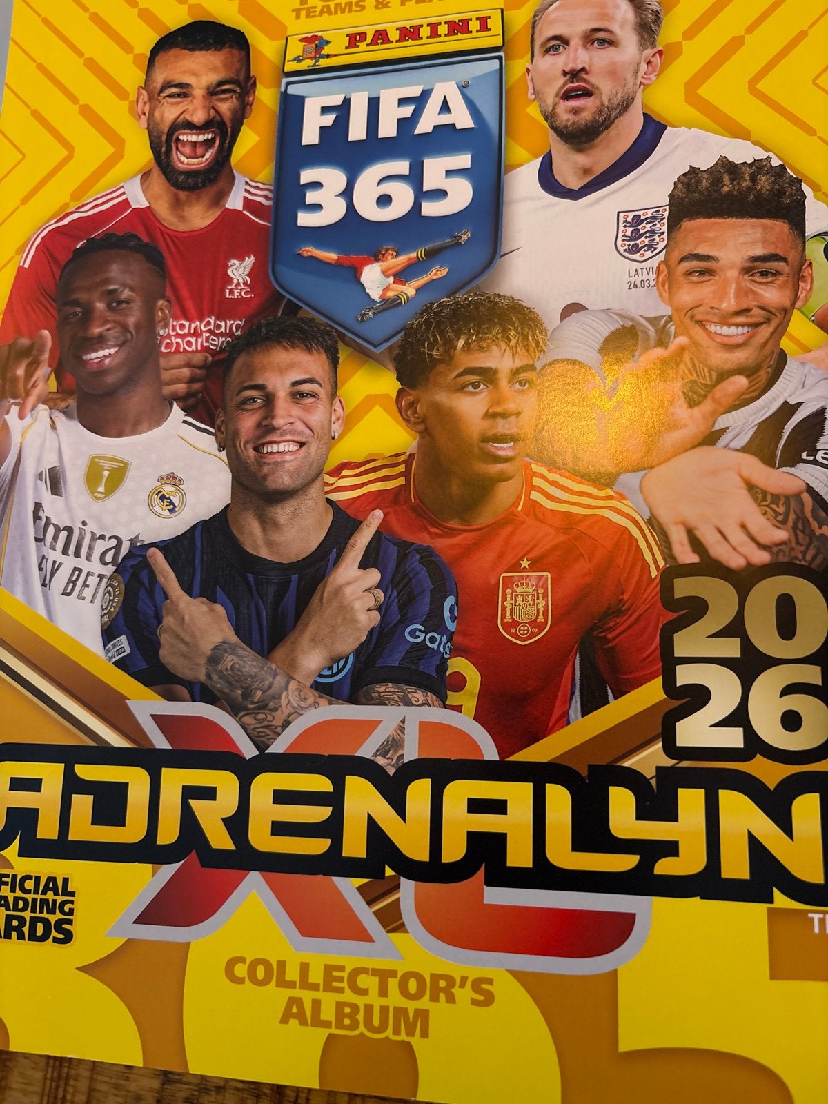 Panini FIFA 365 Adrenalyn XL 2026, Verzamelen, Ophalen of Verzenden, Nieuw, Overige sporten, Boek of Tijdschrift