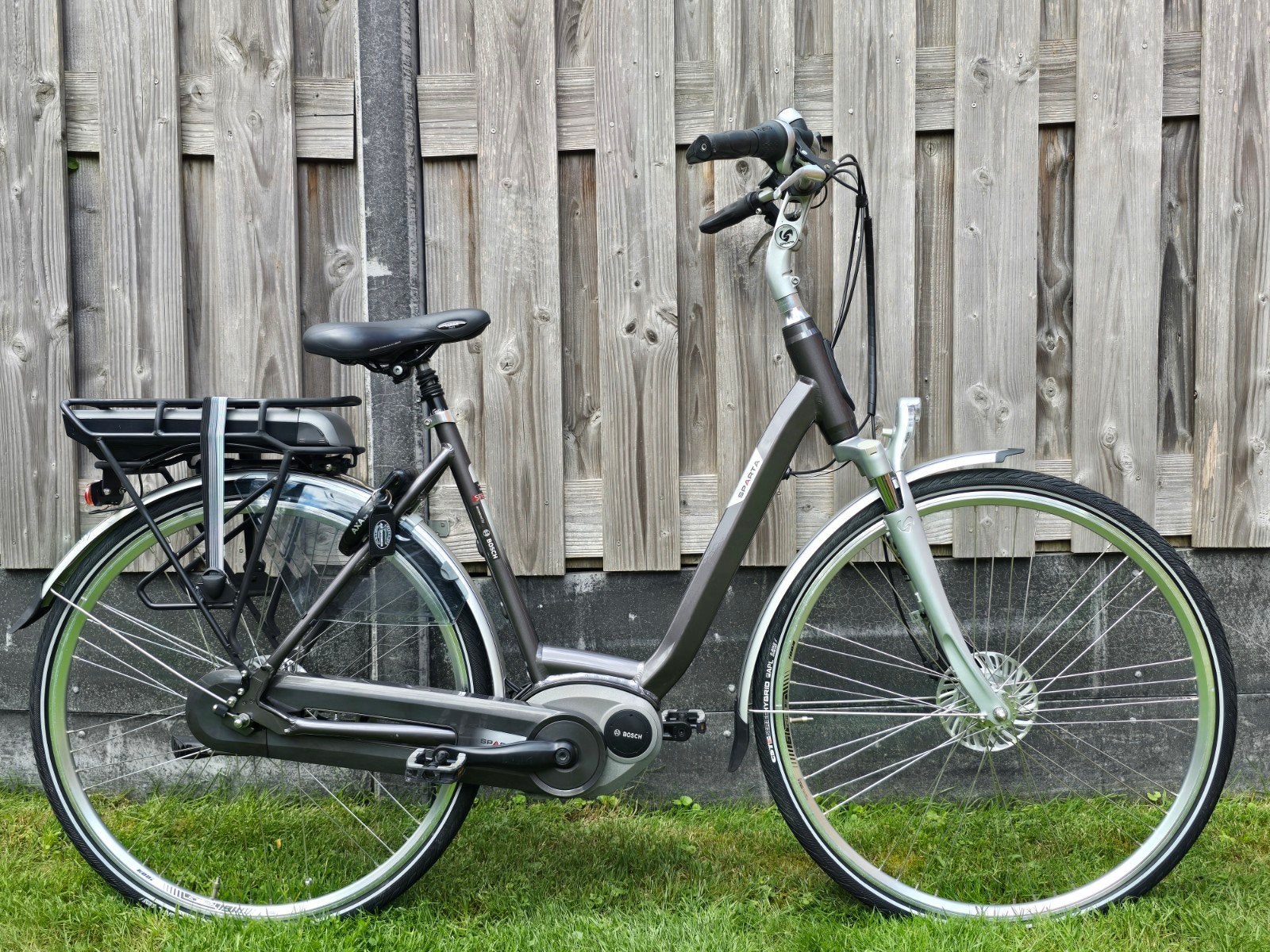 Sparta B-Special Bosch Middenmotor E-Bike Elektrischefiets, Fietsen en Brommers, Elektrische fietsen, Ophalen, Sparta, Zo goed als nieuw