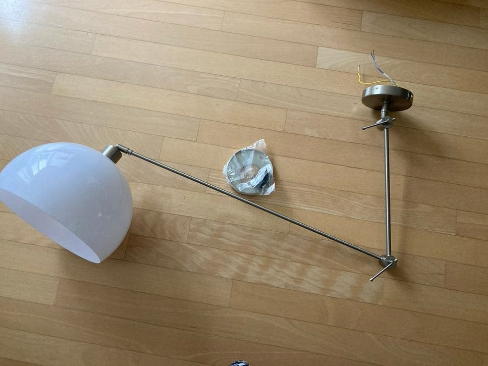 Lumidora Wand/ Plafondlamd met E27 fitting en plastic kap, Wit, Overige merken, Gebruikt, E27 (groot)